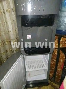 ديسبنسر مياه