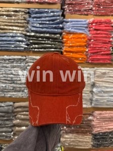 كاب حريمى قمر الوان